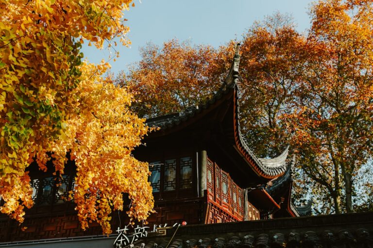 Crafting Unique Experiences: A Guide to Destination Marketing